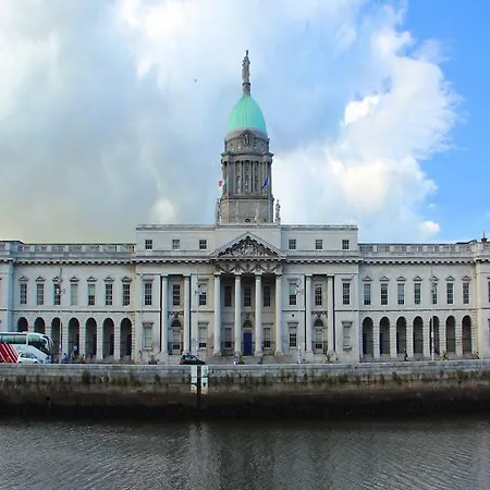 Apartment Gallery Quay 2 Bed Dublin