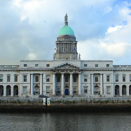 Apartment Gallery Quay 2 Bed Dublin